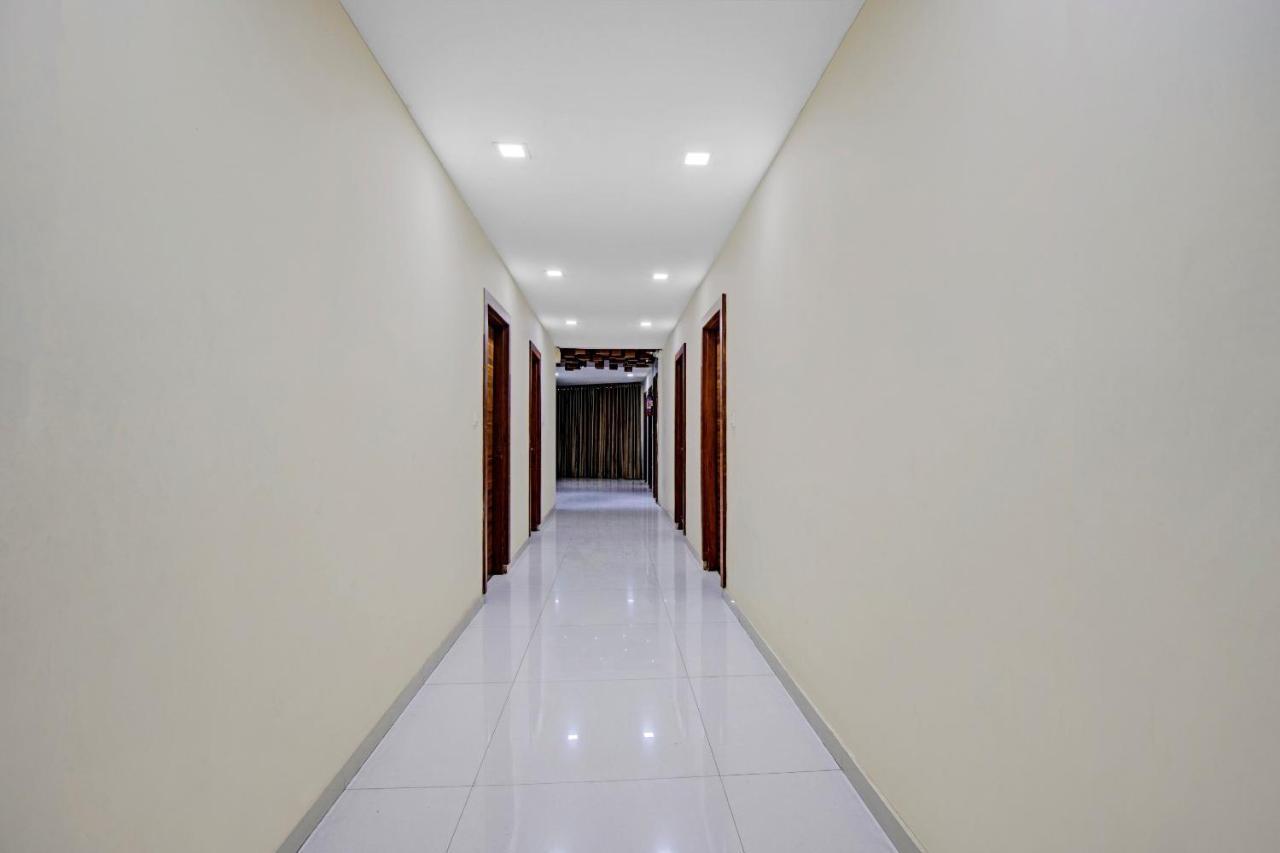 Hotel Navjivan Himatnagar Eksteriør bilde